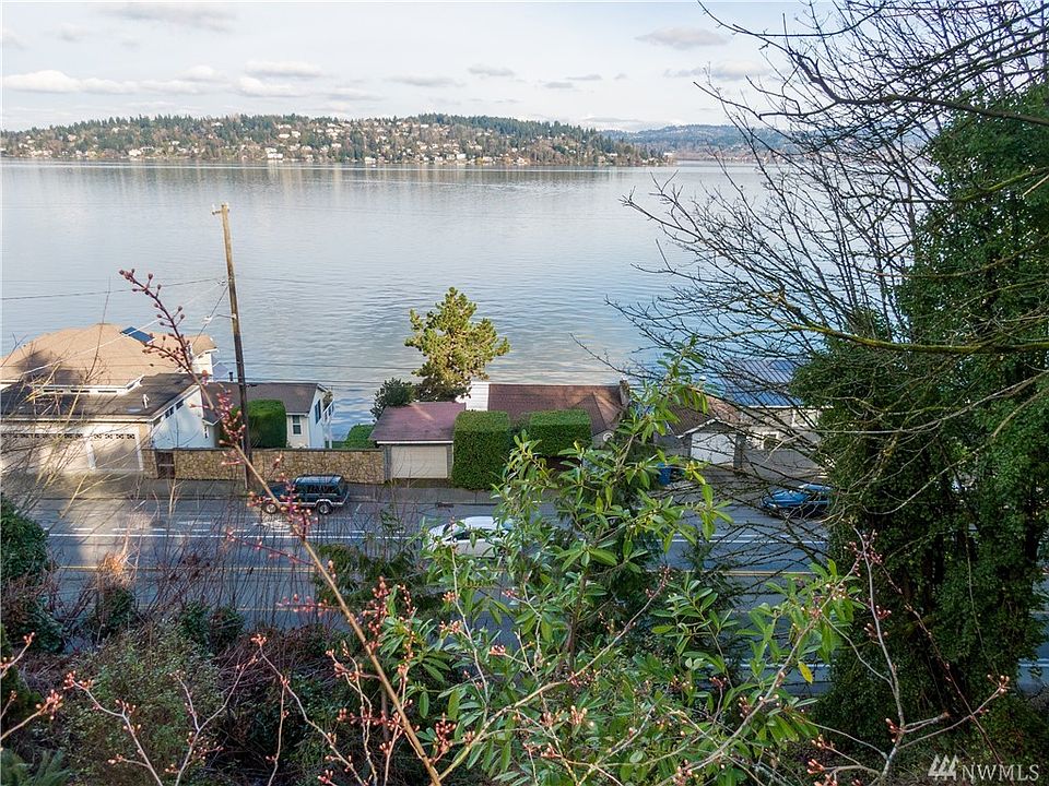 1st image of 9811 Rainier Ave S
