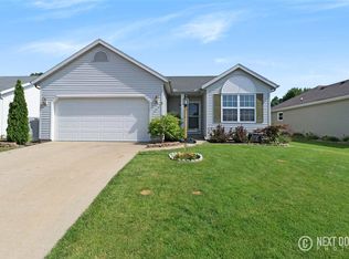 3319 Field Gate Dr, South Bend, IN 46628