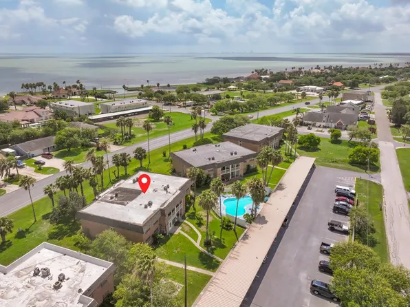825 Santa Isabel Blvd #3, Pt Isabel, TX 78578