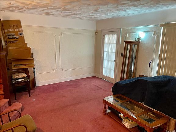 4th image of 115-48 203rd St