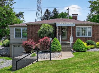 17 Fremont Rd, Charleroi, PA 15022