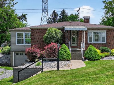 17 Fremont Rd, Charleroi, PA, 15022