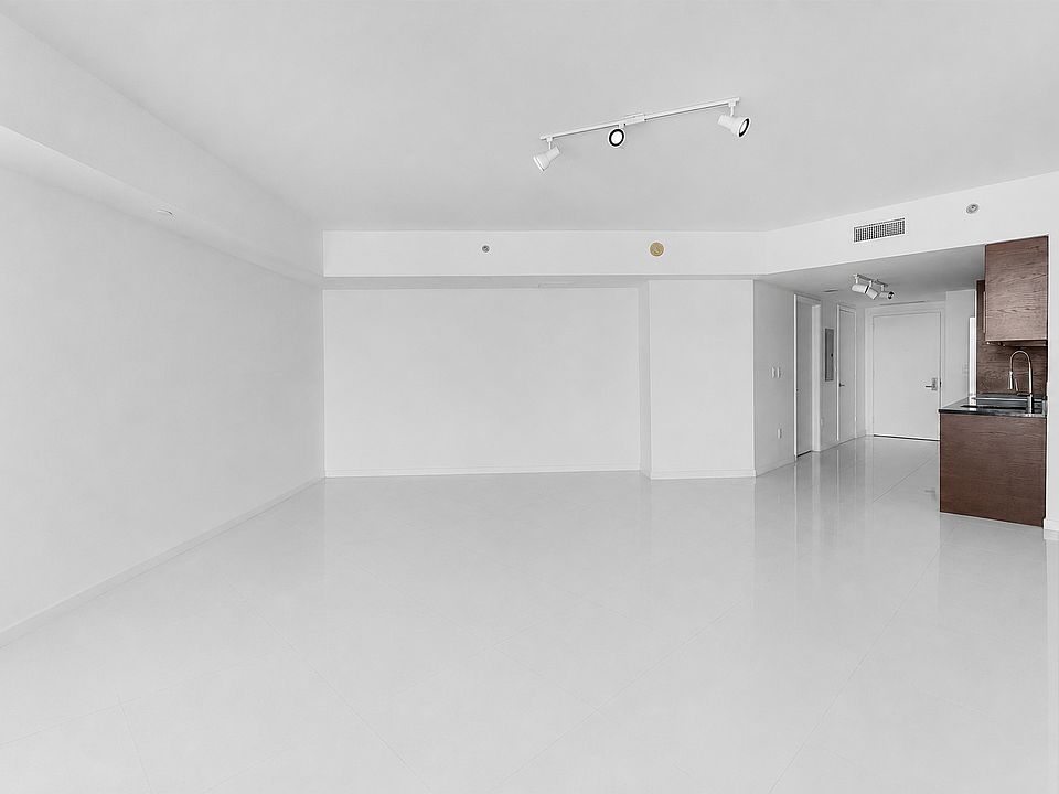 1st image of 475 Brickell Ave #1308