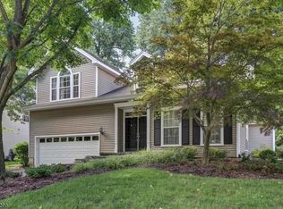 48 Huntington Rd, Basking Ridge, NJ 07920
