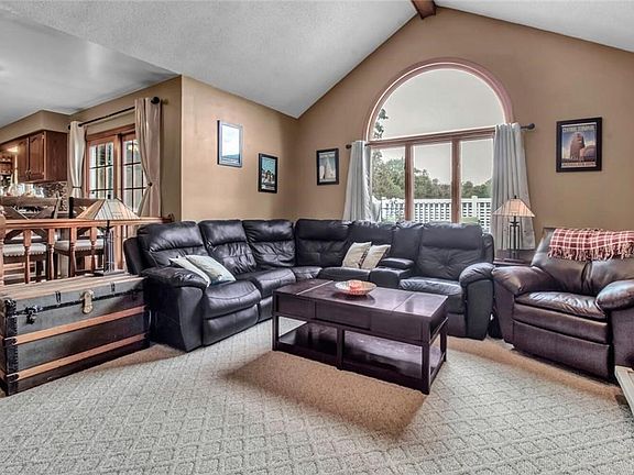 5th image of 2545 Danielle Dr