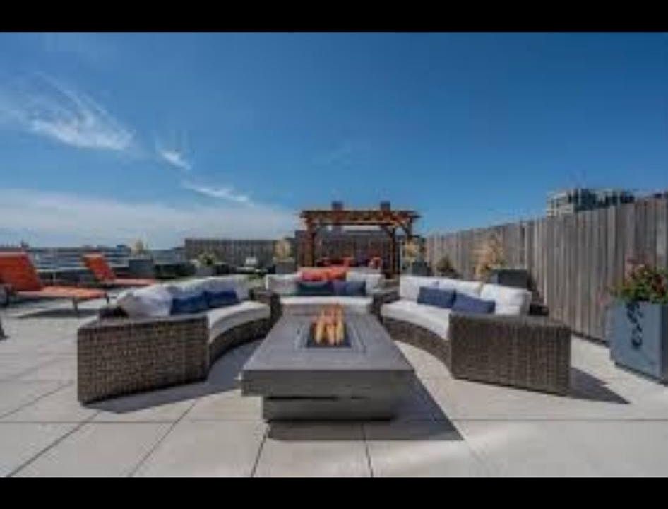 2nd image of 59 Kneeland St #1510