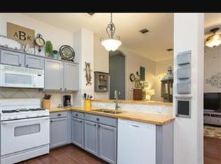 423 River Crossing Trl, Round Rock, TX 78665