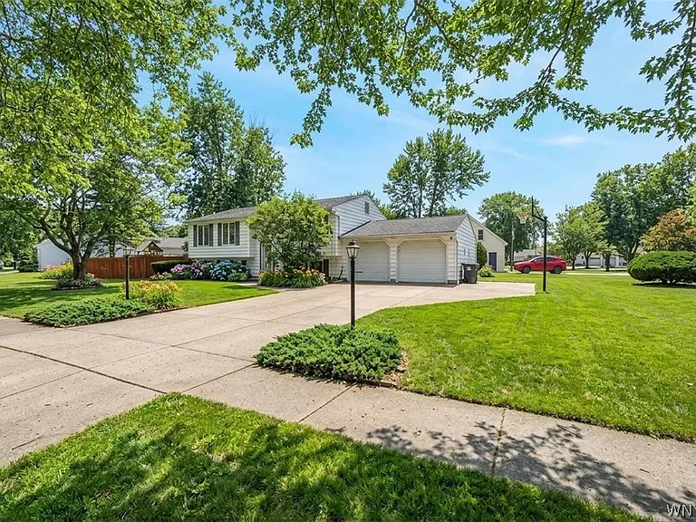36 Altair Dr — Photo 41