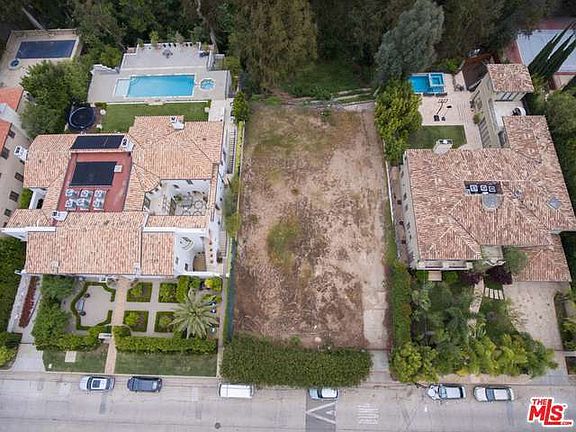 4th image of 176 Granville Ave