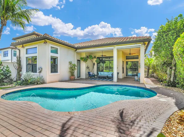 9577 Eden Roc Court, Delray Beach, FL 33446