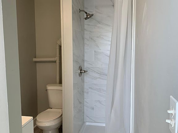 5th image of 2732 S Jefferson Ave APT 1F