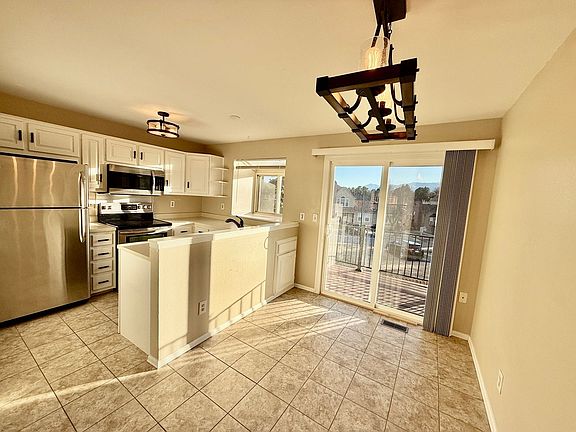 5th image of 6814 Ravencrest Dr