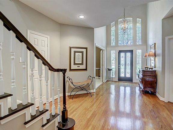 3rd image of 3803 Palmer Ct