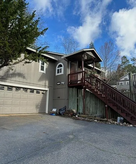 Turner Ct — Photo 5