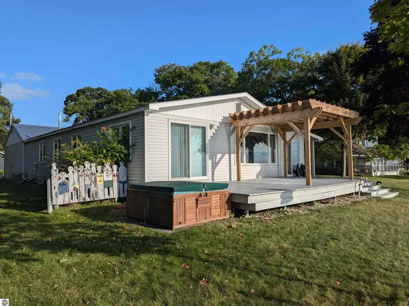 3309 S Point Augres Rd, Au Gres, MI 48703