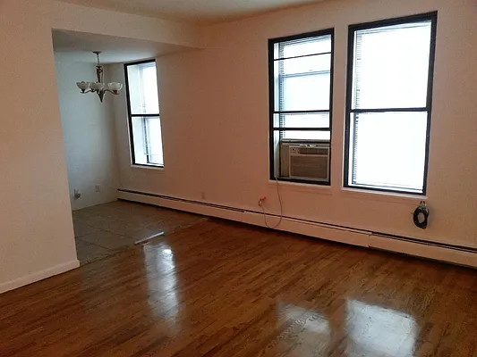 Rented by Citi Mosaic | media 23