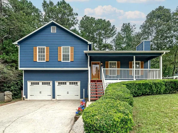 61 Lady Savannah Dr, Dallas, GA 30157