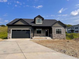 109 Jamie Jo Cir, Mount Horeb, WI 53572