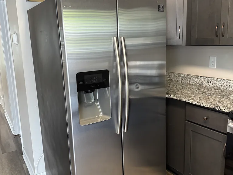 66 Bellvue Dr — Photo 33