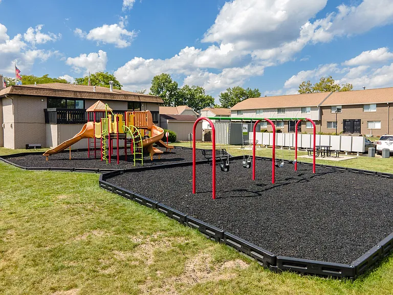 Townhomes at Fairways — Photo 13