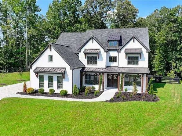 311 Peppermill Ln, Woodstock, GA 30188
