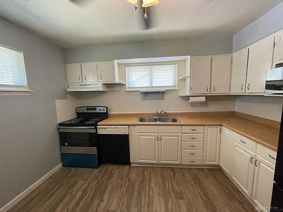 5th image of 821 Princeton Ave