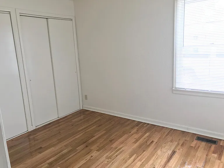 1707 Elm Ave — Photo 5