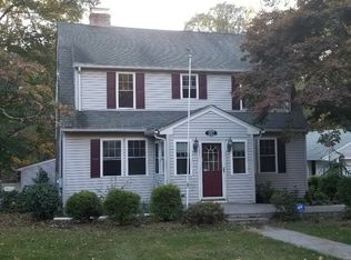 1317 Barnes Rd, Wallingford, CT 06492