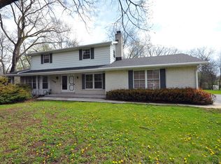 1530 Milrod Ln, Brookfield, WI 53005