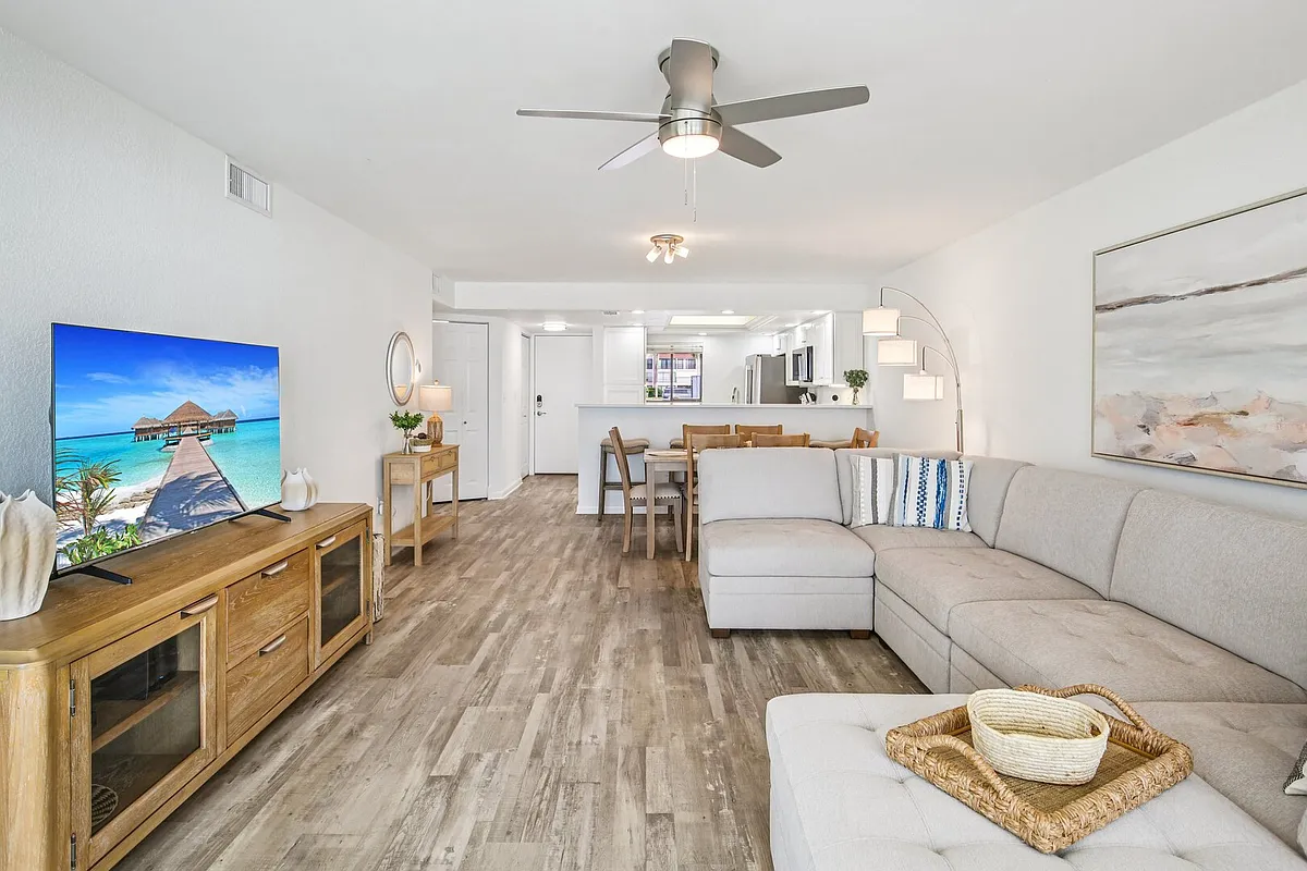 Building Photo - S Gulfview Blvd