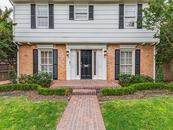 2nd image of 4065 Bryn Mawr Dr
