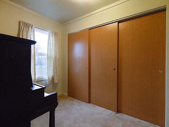 4th image of 7024 188th Pl SW