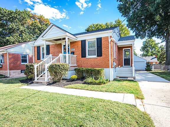 2nd image of 7822 Moss Ct