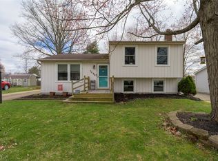 1065 S Diamond St, Ravenna, OH 44266