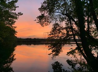 18 Greenbriar Dr APT E, Farmington, CT 06032