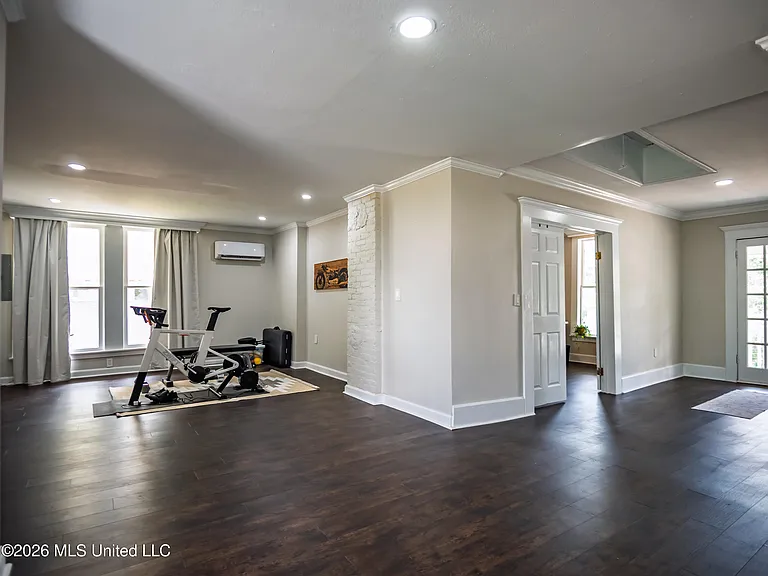 301 Market St — Photo 36