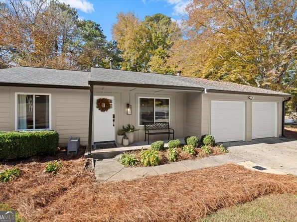 2839 Pine Meadow Dr, Marietta, GA 30066