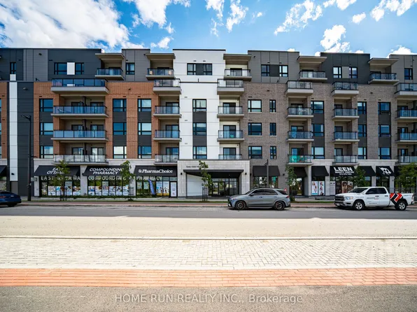 1350 Hemlock Rd #320, Ottawa, ON K1K 5C2