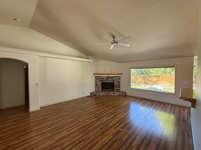 1267 San Pablo Ct — Photo 5