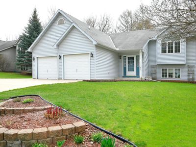 1017 1st St SE, Faribault, MN, 55021