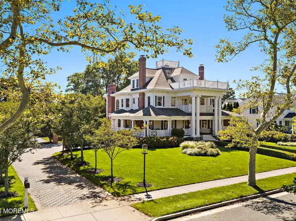212 Crescent Parkway, Sea Girt, NJ 08750