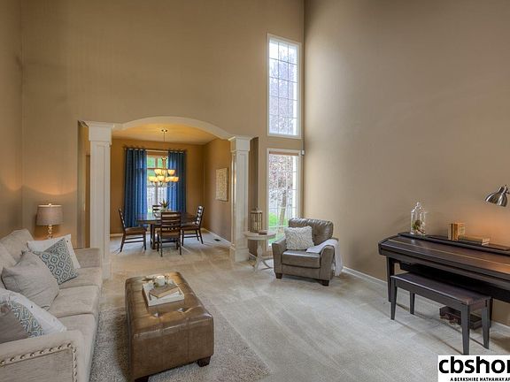 5th image of 4207 N Branch Dr