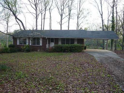 3rd image of 479 Dogwood Dr