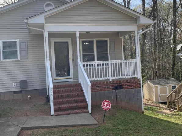 2513 Lindbergh St, Durham, NC 27704