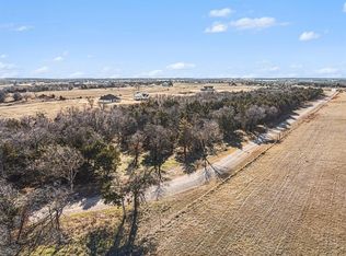 900 Creekside Trl #2, Guthrie, OK 73044