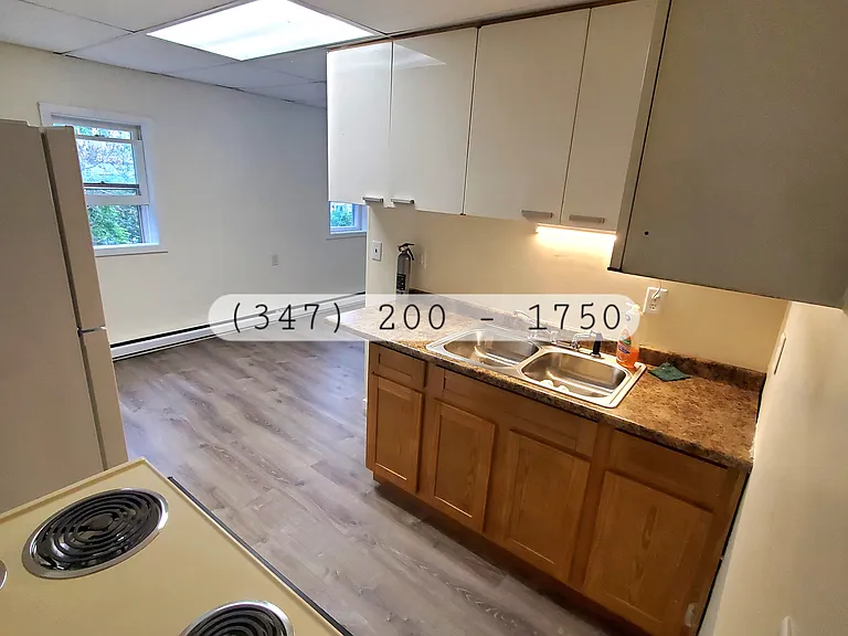 227 W Main St #4 — Photo 2