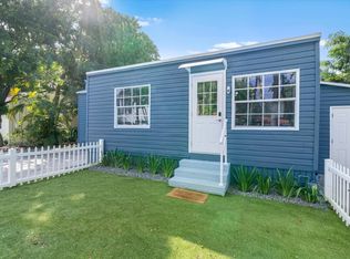 719A NE 17th Rd, Fort Lauderdale, FL 33304