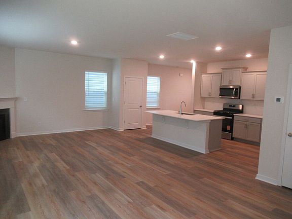 4th image of 3098 Ora Smith Rd