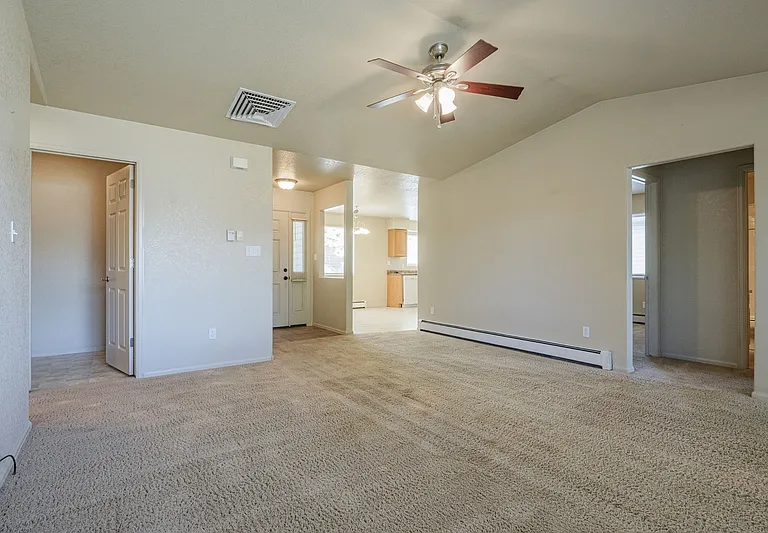 428 1/2 Keener St — Photo 3