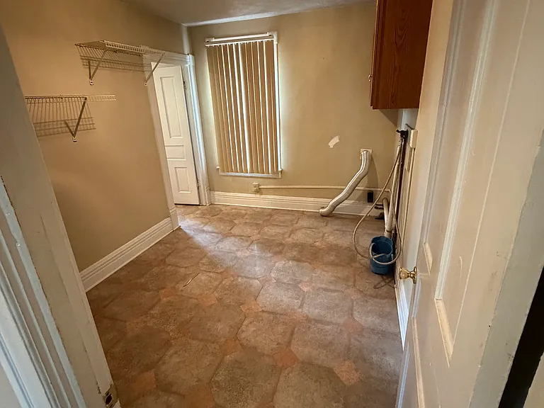 702 Church St #1 — Photo 6